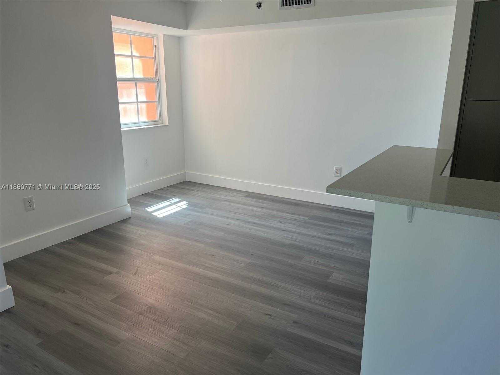 Small Image of 19701 EAST COUNTRY CLUB DR #5408, Aventura Number 26