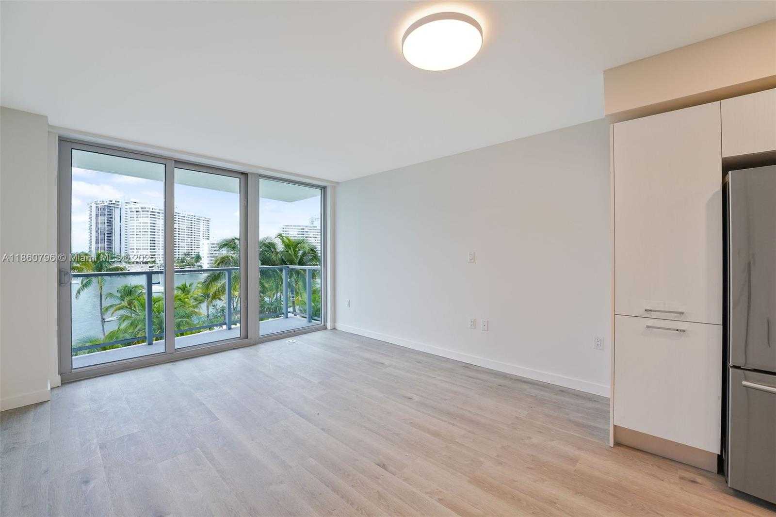 Small Image of 1500 BAY RD #N-0312, Miami Beach Number 9