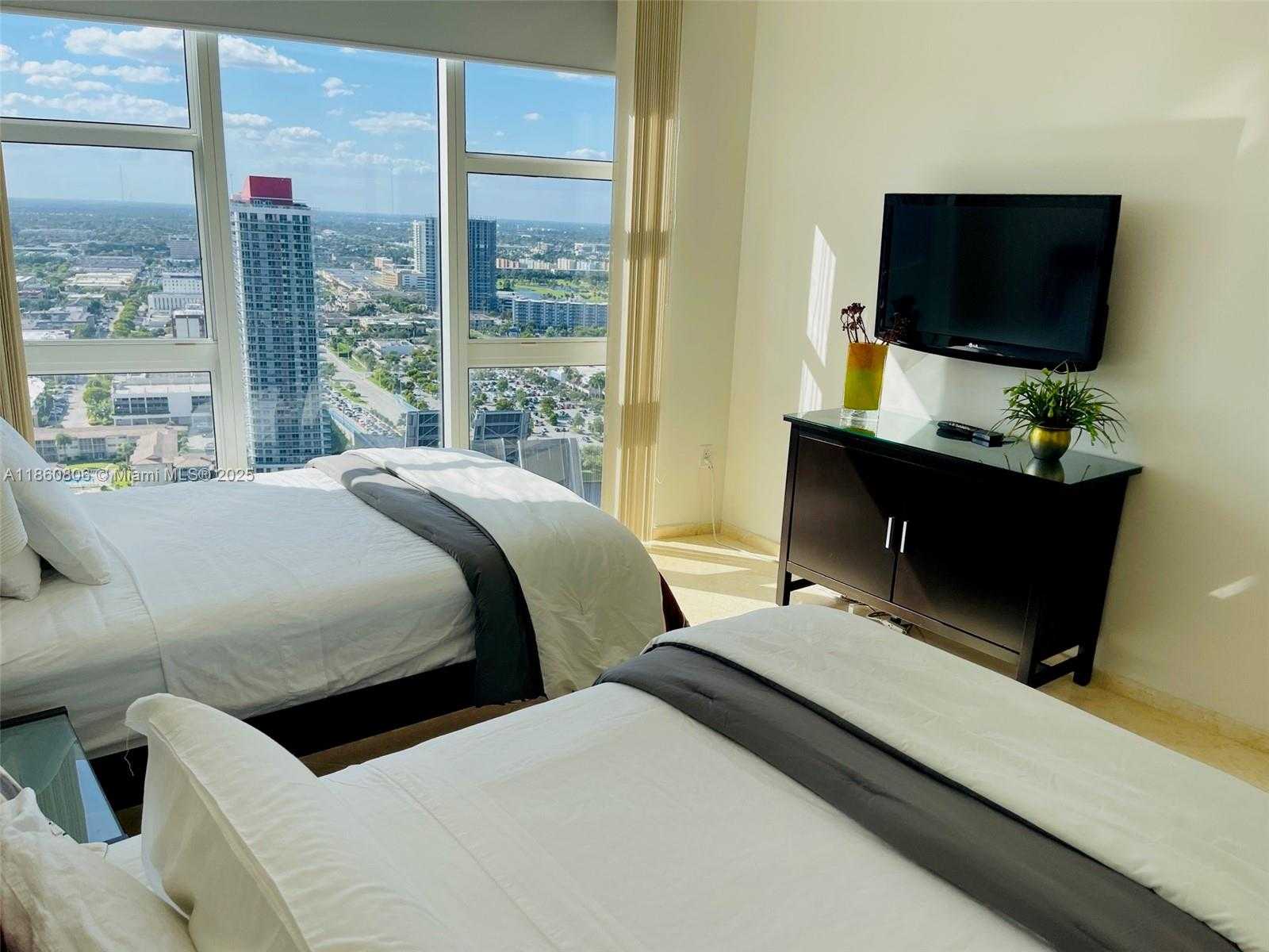 Small Image of 1800 SOUTH OCEAN DR #3410, Hallandale Beach Number 10