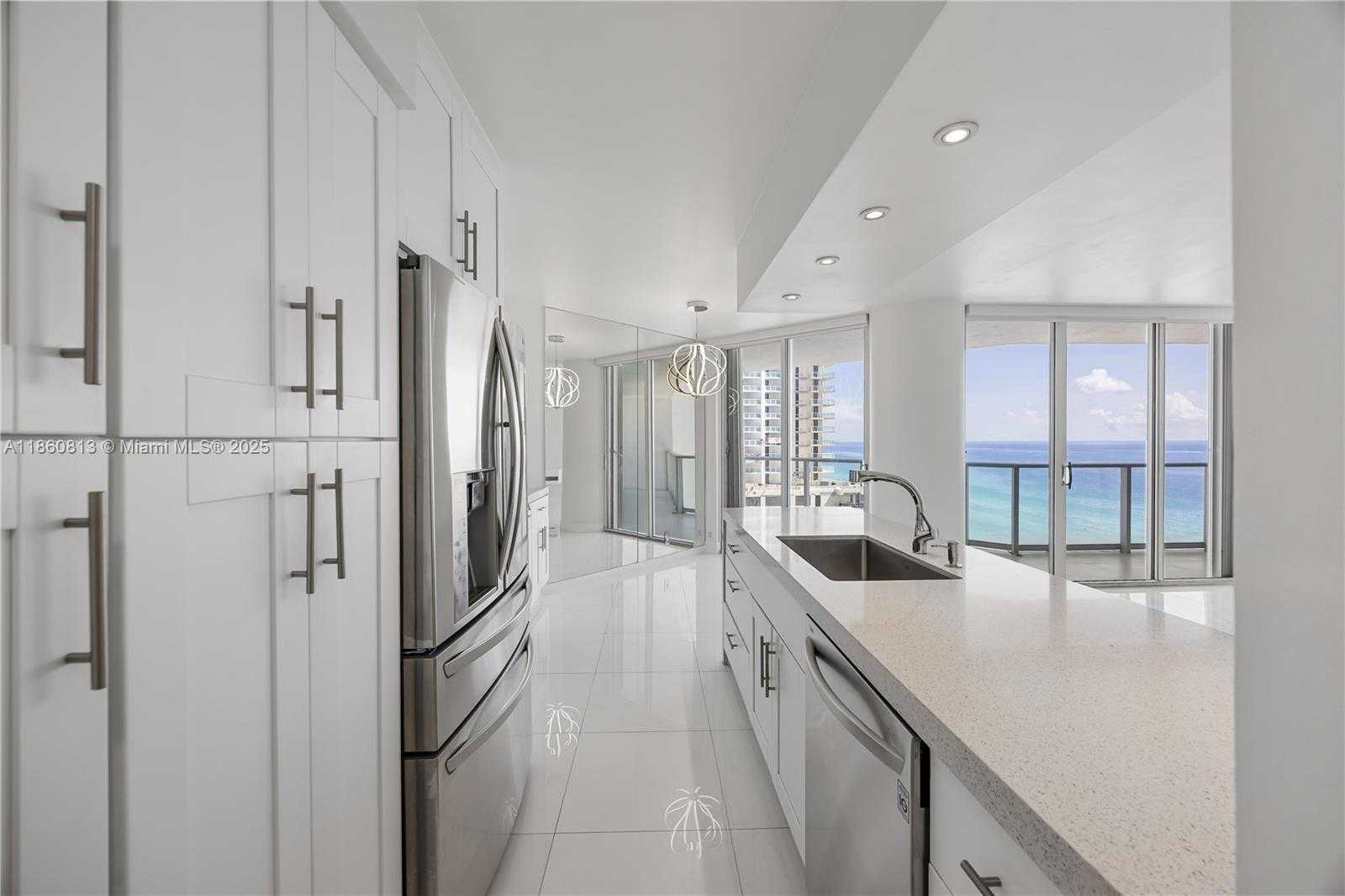 Small Image of 16485 COLLINS AVE #1435, Sunny Isles Beach Number 6