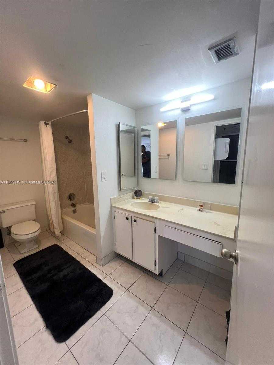 Small Image of 290 174TH ST #702, Sunny Isles Beach Number 18