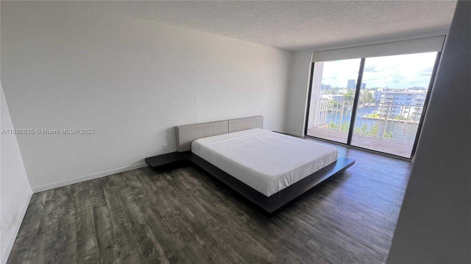Small Image of 290 174TH ST #702, Sunny Isles Beach Number 26