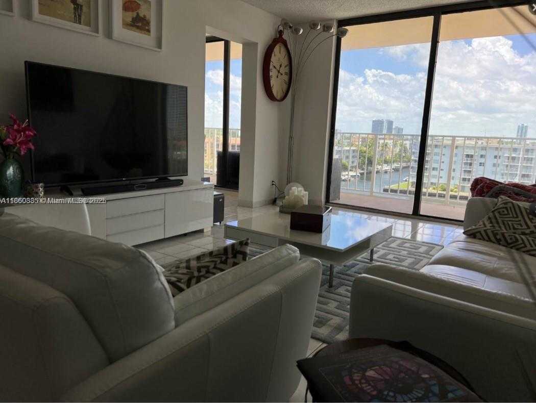 Small Image of 290 174TH ST #702, Sunny Isles Beach Number 6