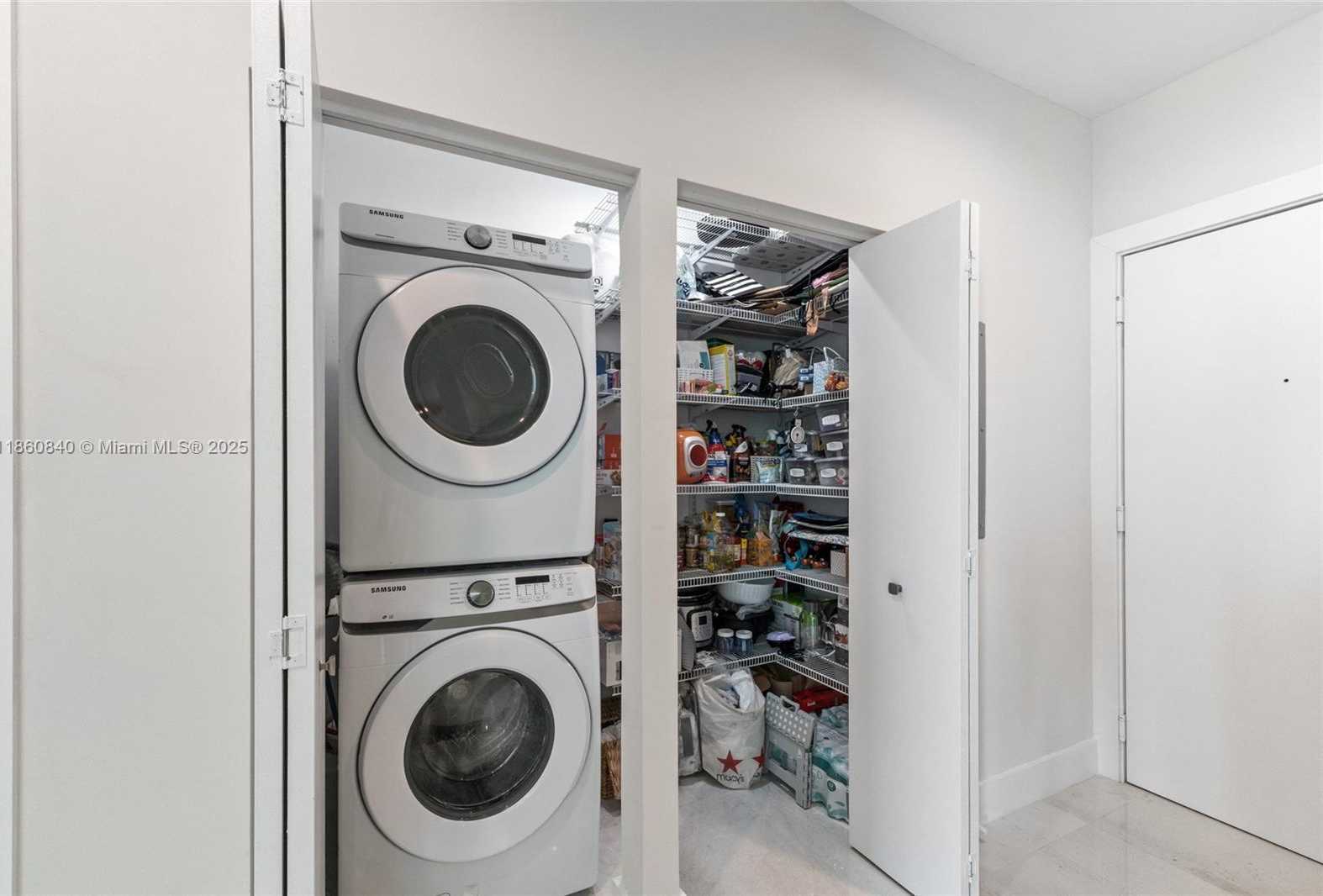Small Image of 950 BRICKELL BAY DR #5507, Miami Number 17