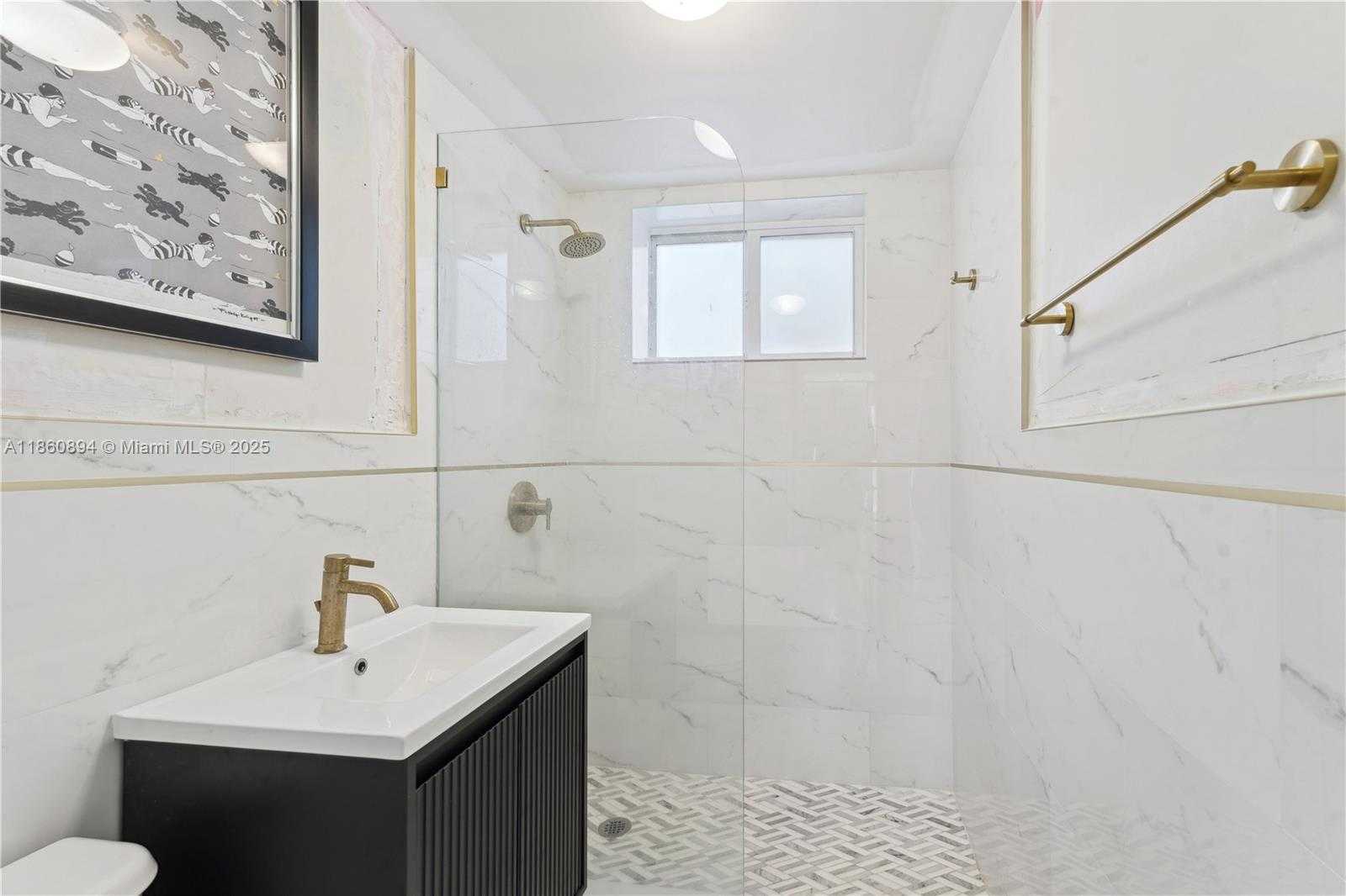 Small Image of 7440 BYRON AVE #1B, Miami Beach Number 11
