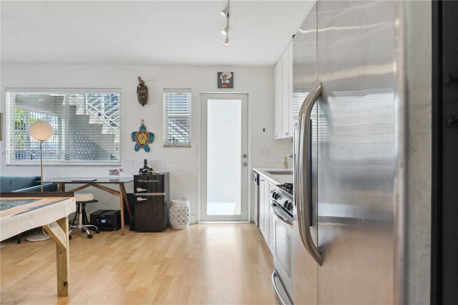 Small Image of 7440 BYRON AVE #1B, Miami Beach Number 7