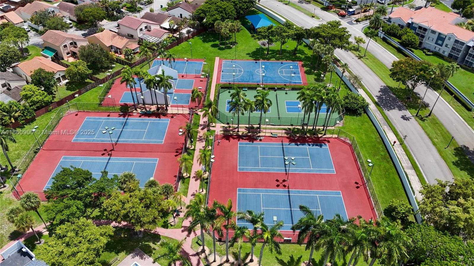 Small Image of 17249 NORTH WEST 60TH CT #17249, Hialeah Number 28
