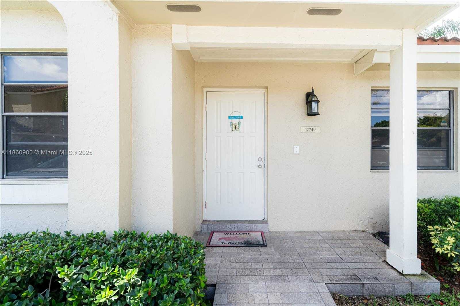 Small Image of 17249 NORTH WEST 60TH CT #17249, Hialeah Number 3