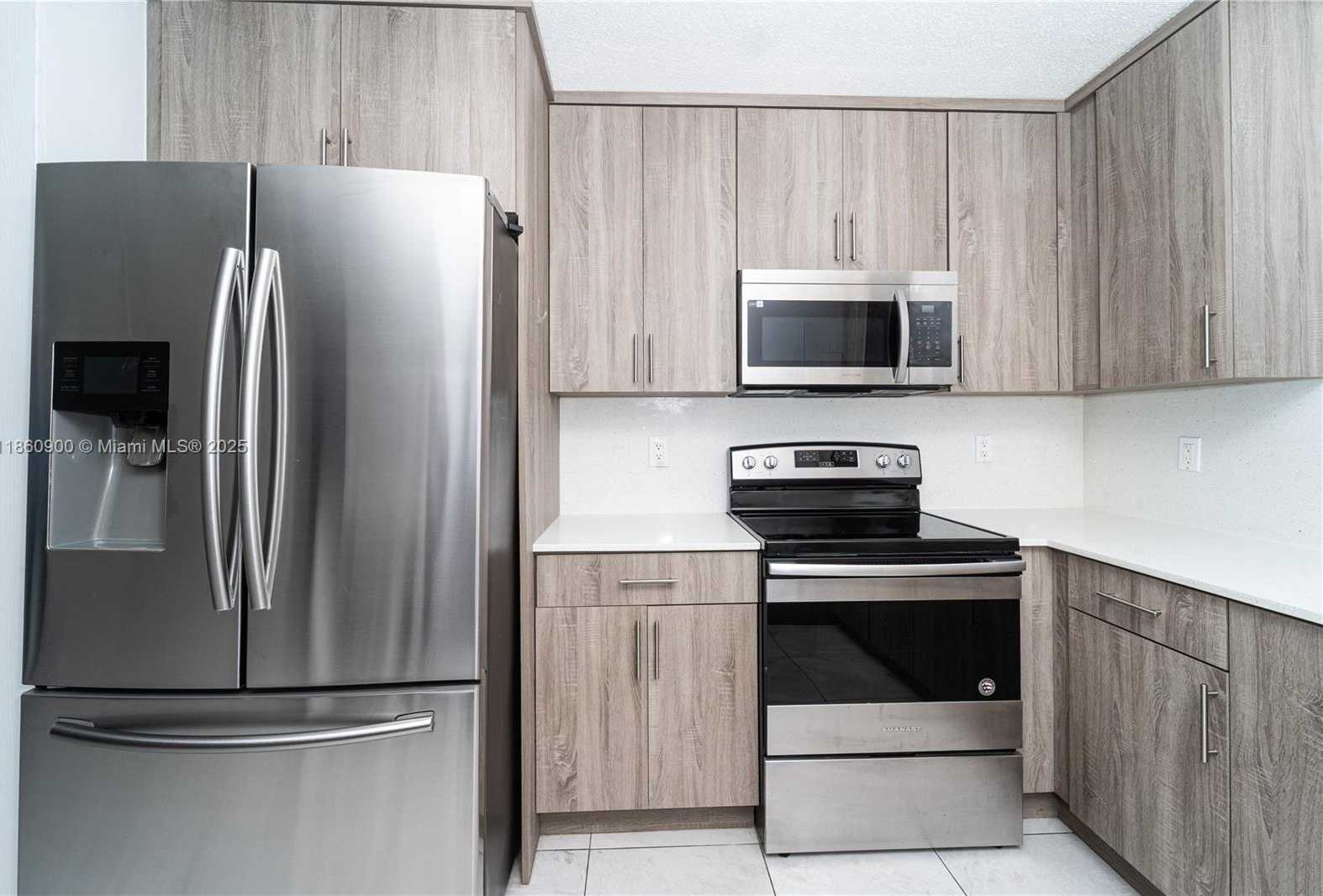 Small Image of 17249 NORTH WEST 60TH CT #17249, Hialeah Number 7