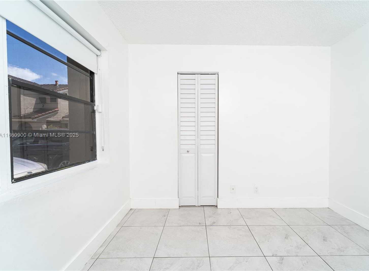 Small Image of 17249 NORTH WEST 60TH CT #17249, Hialeah Number 9
