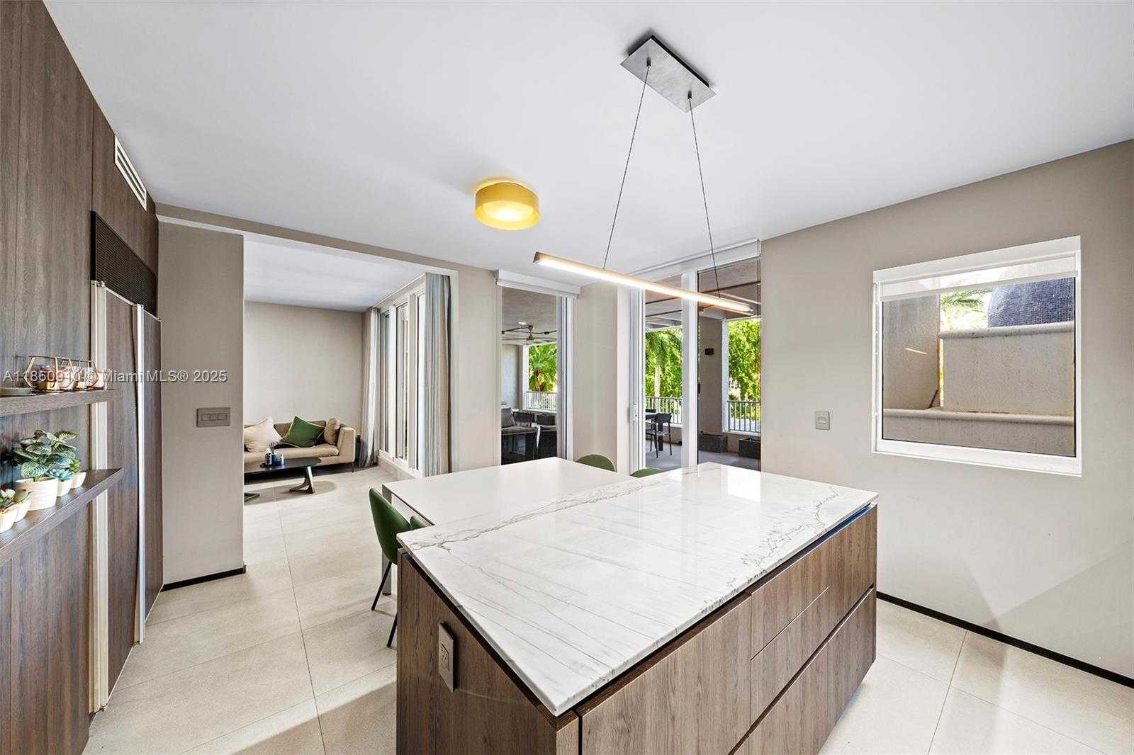 Small Image of 785 CRANDON BLVD #303, Key Biscayne Number 17