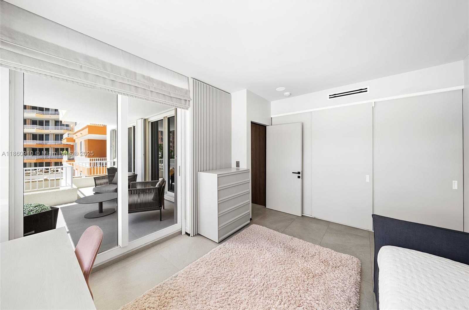 Small Image of 785 CRANDON BLVD #303, Key Biscayne Number 30