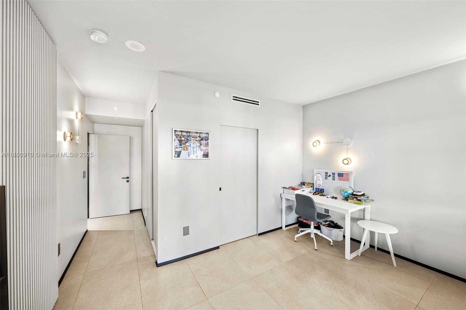 Small Image of 785 CRANDON BLVD #303, Key Biscayne Number 33