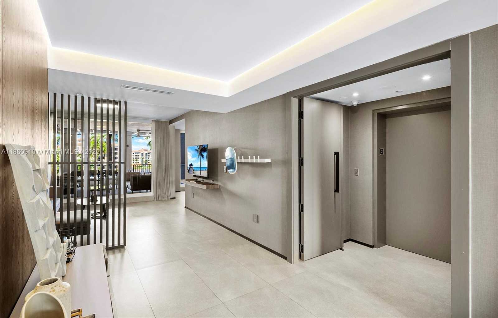 Small Image of 785 CRANDON BLVD #303, Key Biscayne Number 35