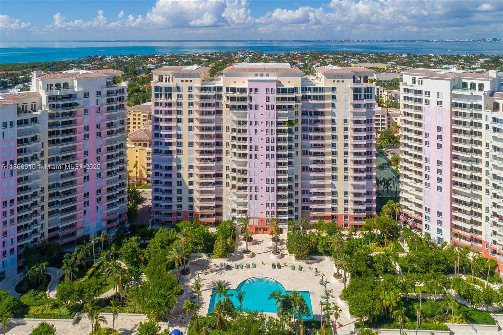 Small Image of 785 CRANDON BLVD #303, Key Biscayne Number 44