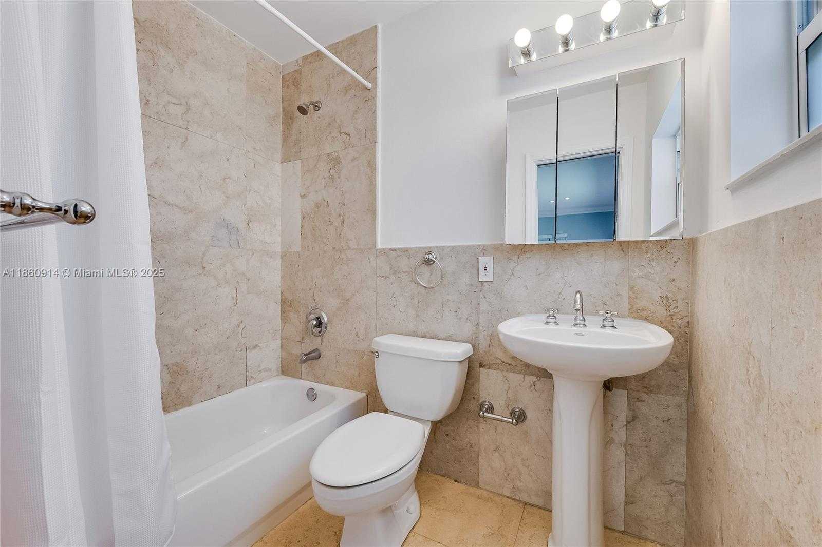 Small Image of 4731 ALHAMBRA CIR, Coral Gables Number 10