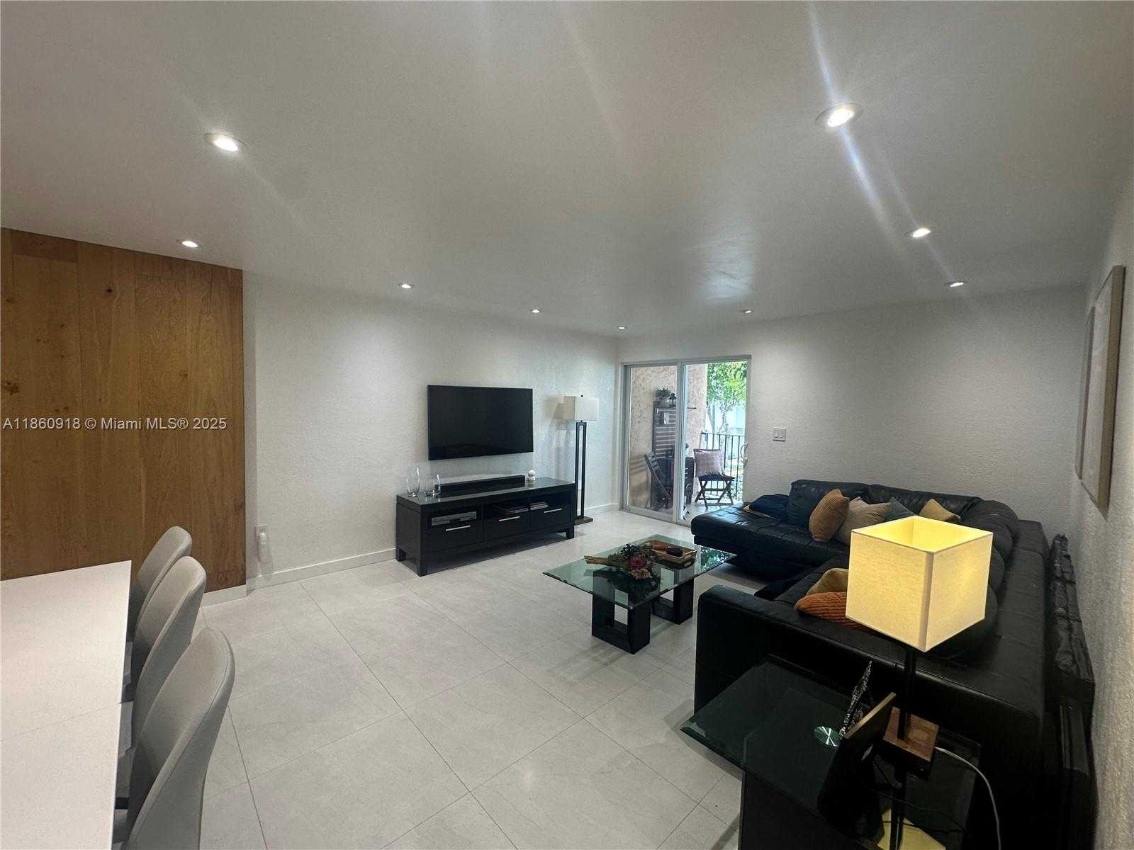 Small Image of 1910 WEST 56TH ST #3117, Hialeah Number 29