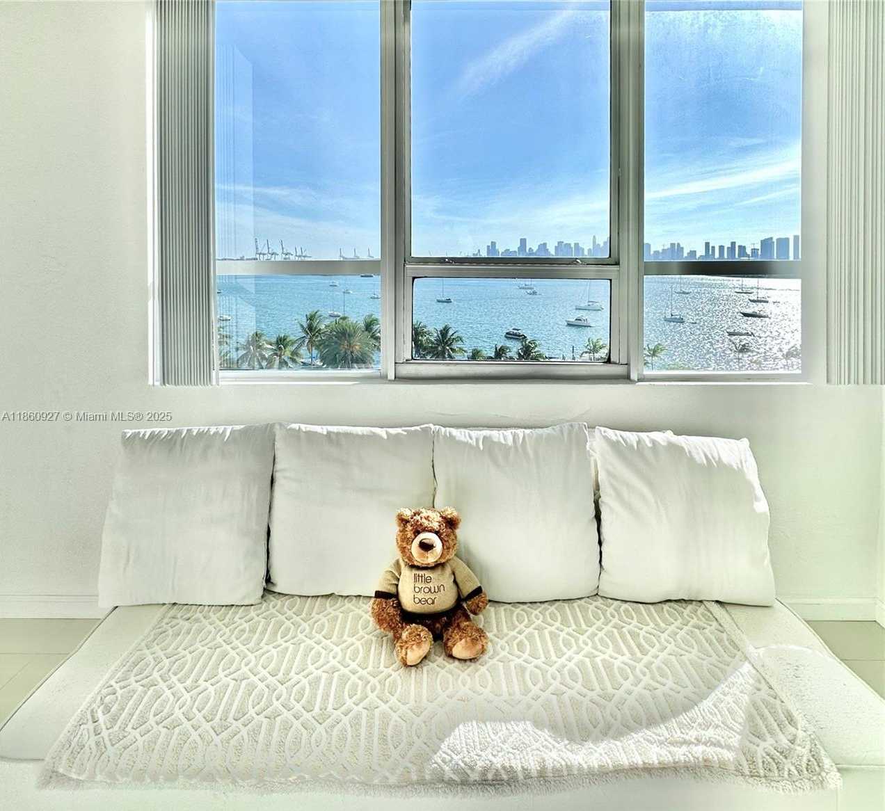 Small Image of 1500 BAY RD #820S, Miami Beach Number 10