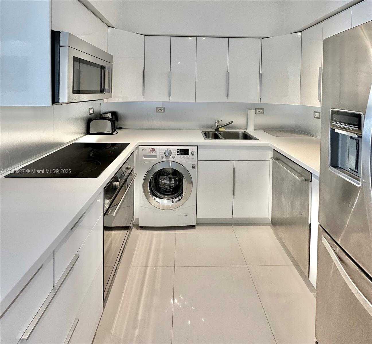 Small Image of 1500 BAY RD #820S, Miami Beach Number 7