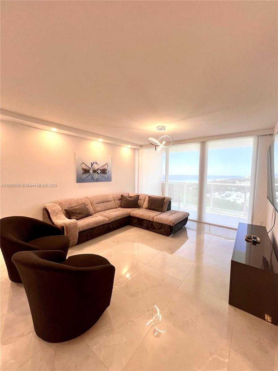 Small Image of 100 BAYVIEW DR #1524, Sunny Isles Beach Number 32
