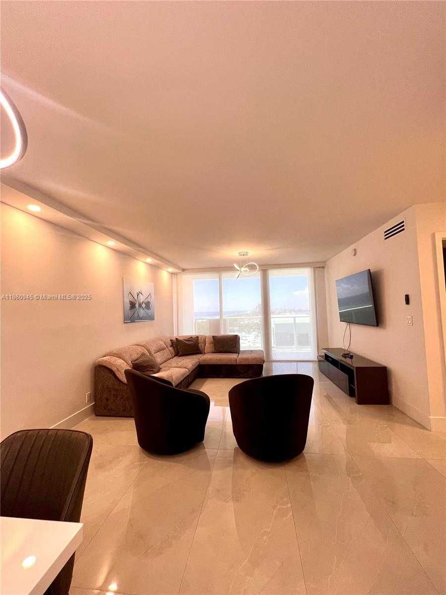 Small Image of 100 BAYVIEW DR #1524, Sunny Isles Beach Number 33