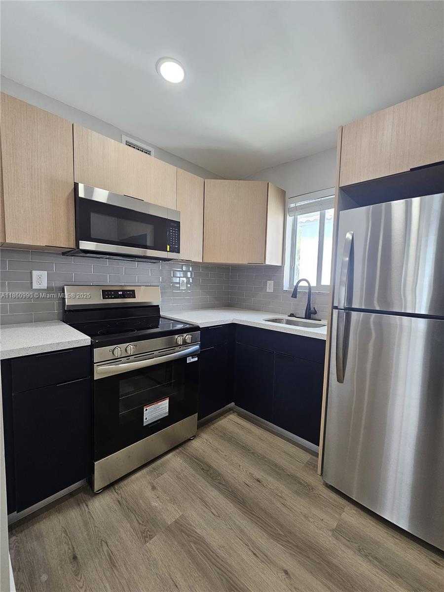 Small Image of 560 NORTH EAST 63RD ST #3, Miami Number 14