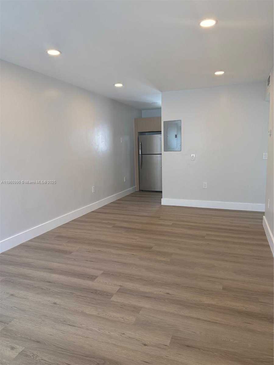 Small Image of 560 NORTH EAST 63RD ST #3, Miami Number 23