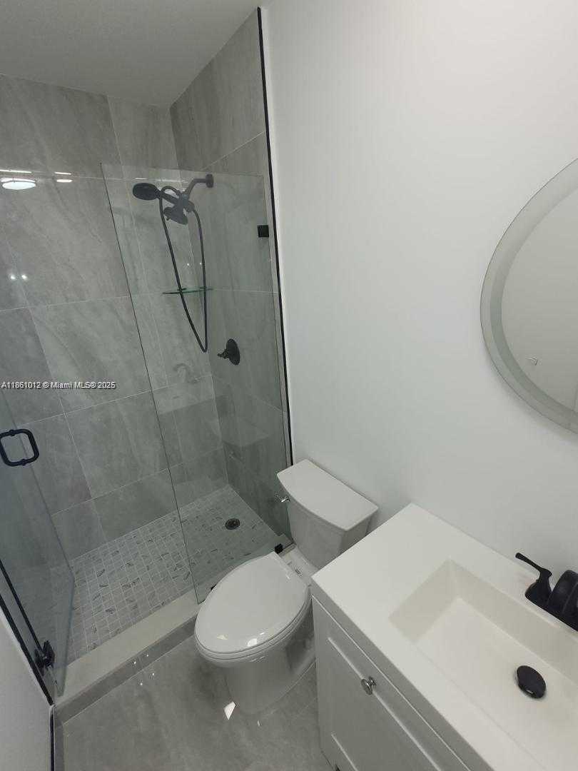 Small Image of 2823 POLK, Hollywood Number 13