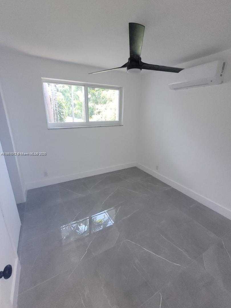 Small Image of 2823 POLK, Hollywood Number 21