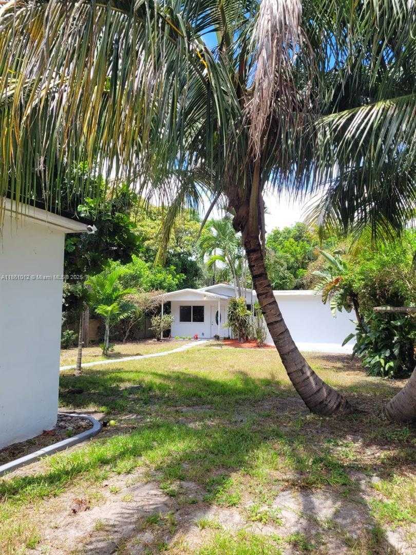 Small Image of 2823 POLK, Hollywood Number 26