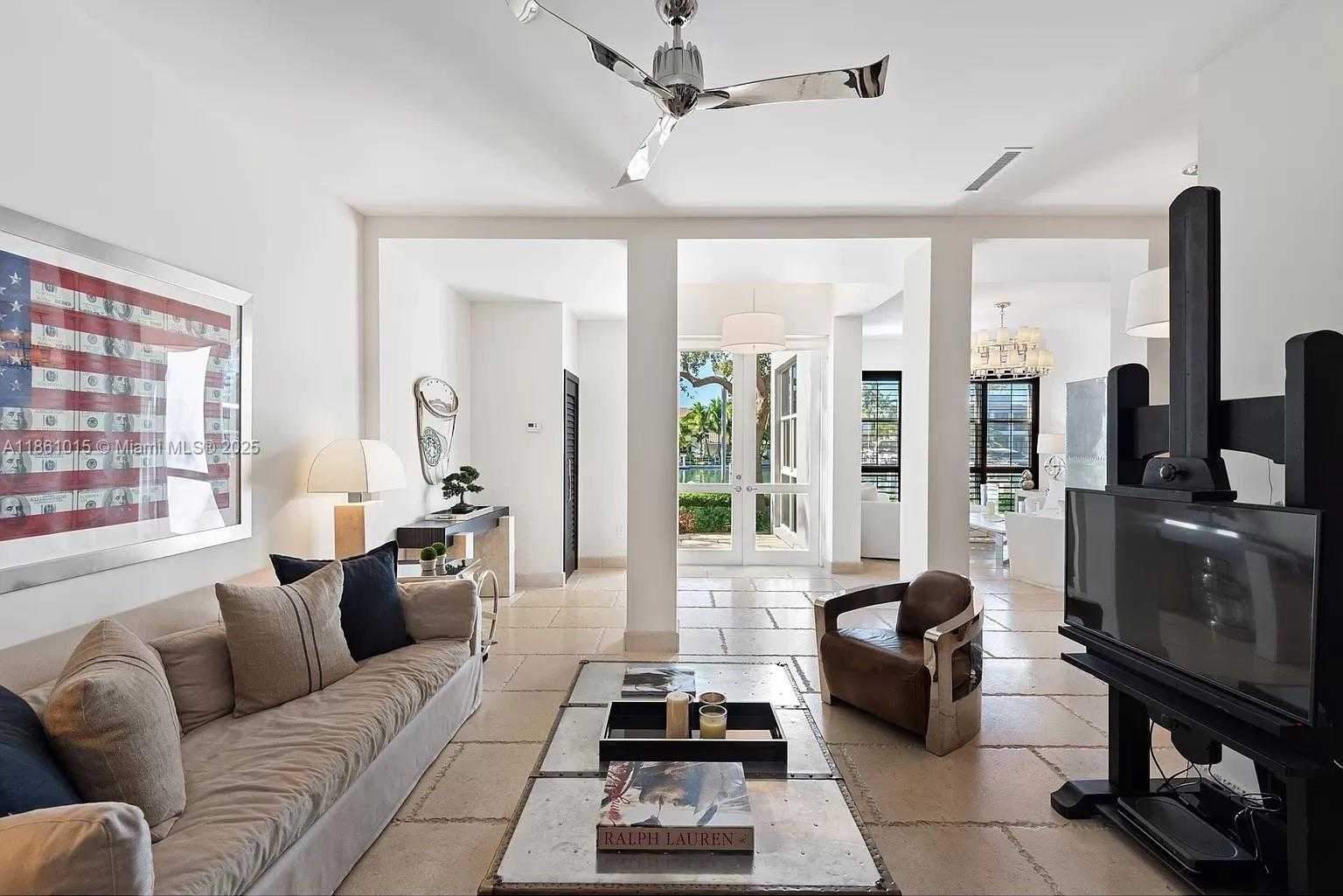 Small Image of 6101 WEST LAGUNA DR W #6101, Miami Beach Number 12