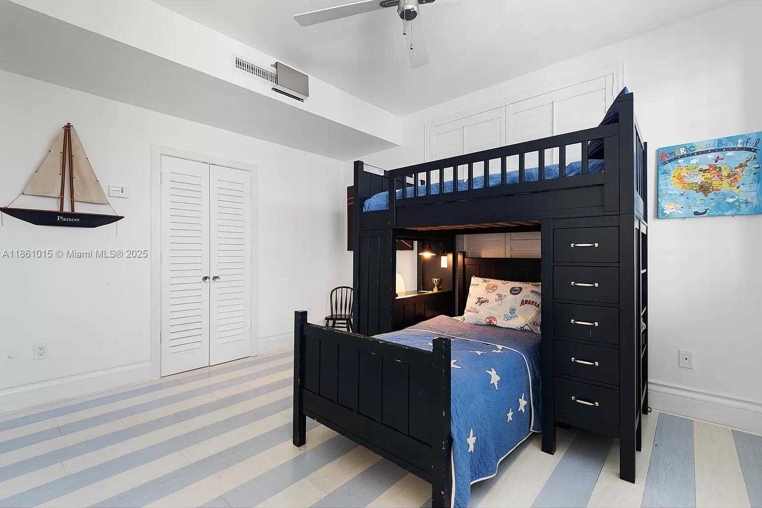 Small Image of 6101 WEST LAGUNA DR W #6101, Miami Beach Number 19