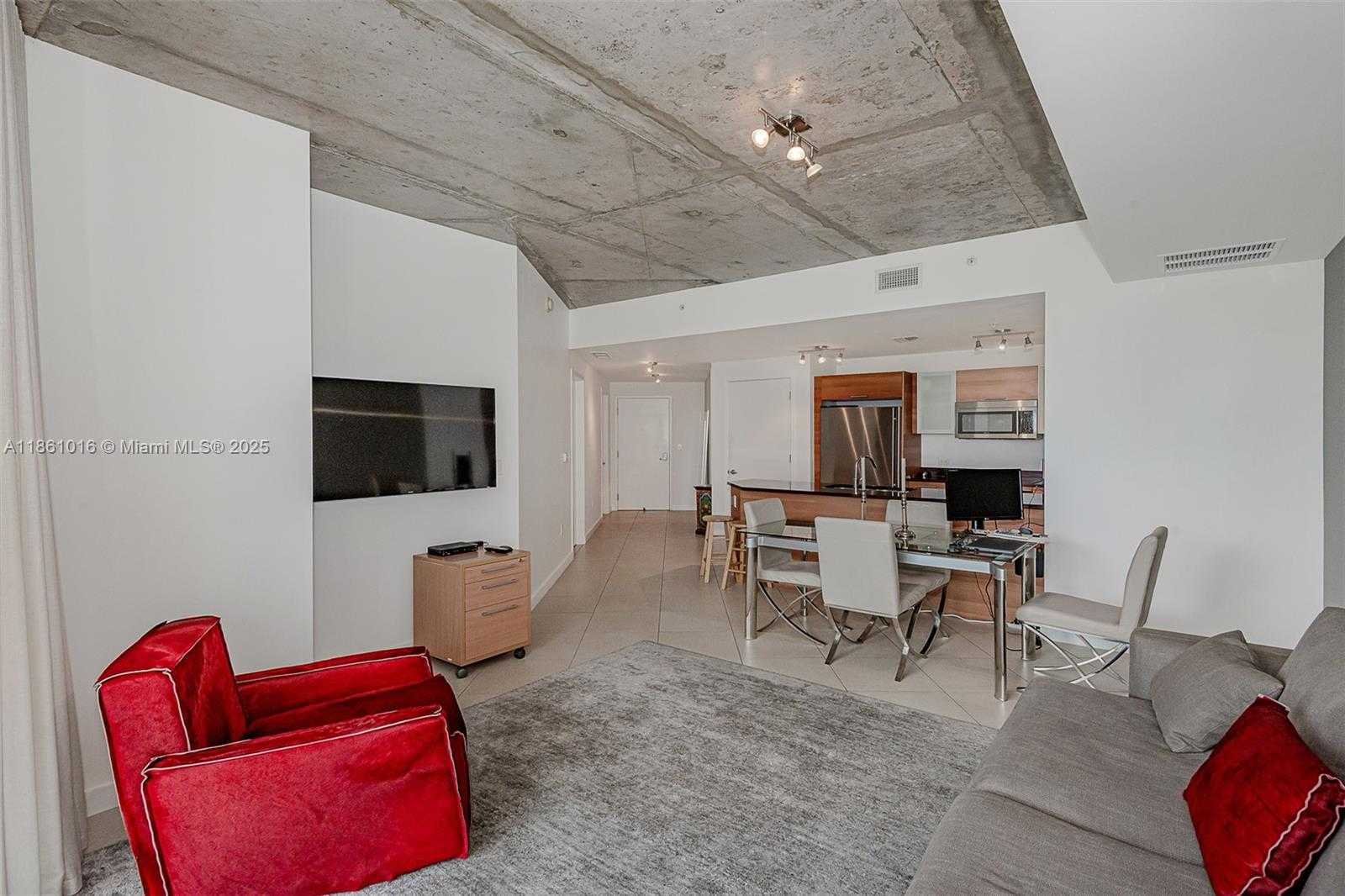 Small Image of 3301 NORTH EAST 1ST AVE #H2206, Miami Number 5