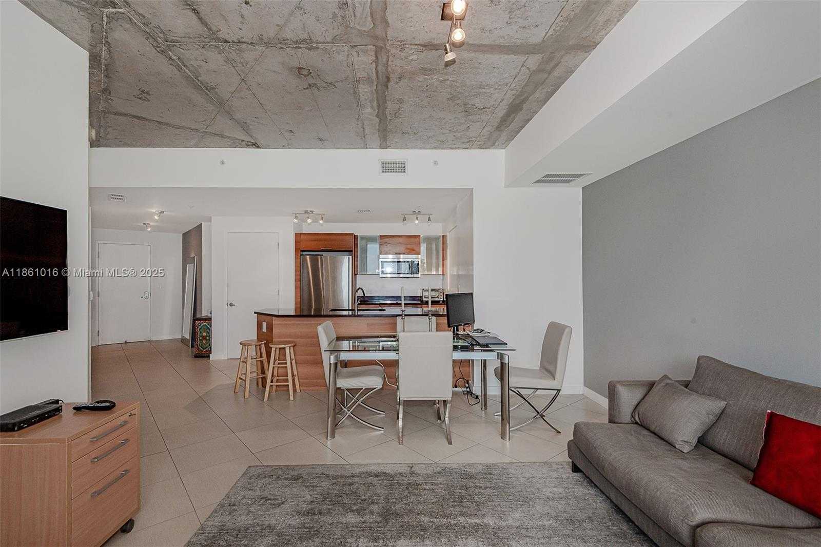 Small Image of 3301 NORTH EAST 1ST AVE #H2206, Miami Number 6