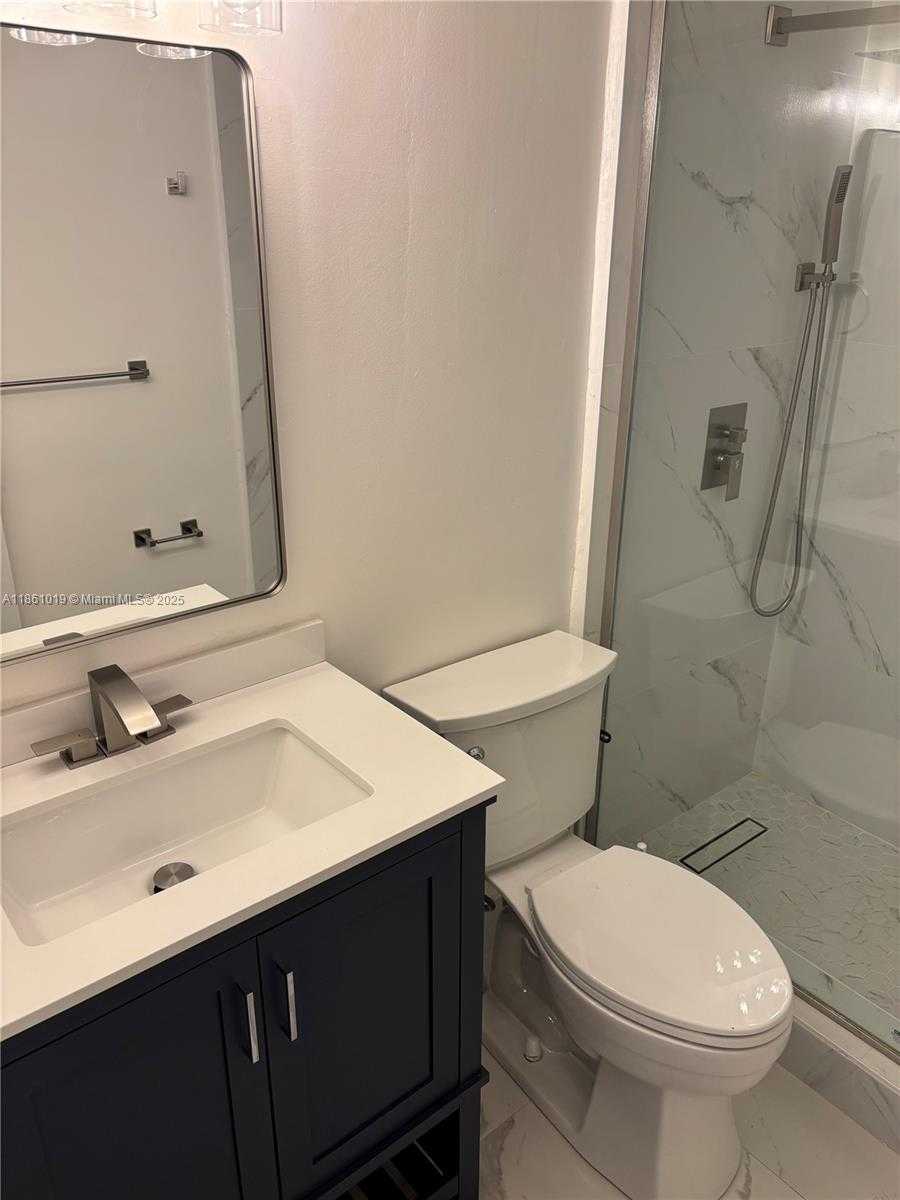 Small Image of 8883 FONTAINEBLEAU BLVD #202, Miami Number 13