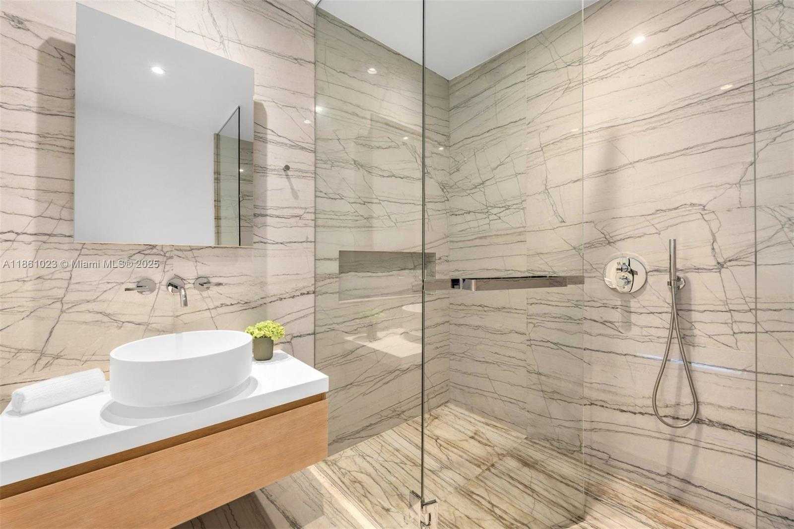 Small Image of 8701 COLLINS AVE #306, Miami Beach Number 15