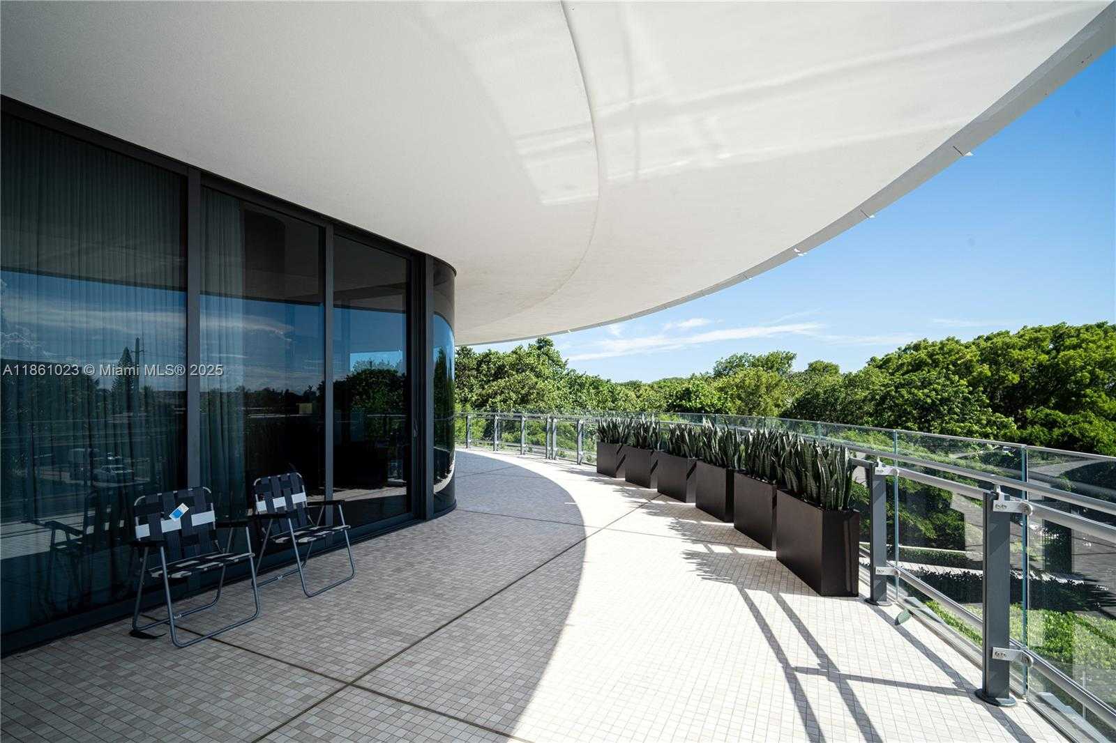 Small Image of 8701 COLLINS AVE #306, Miami Beach Number 17