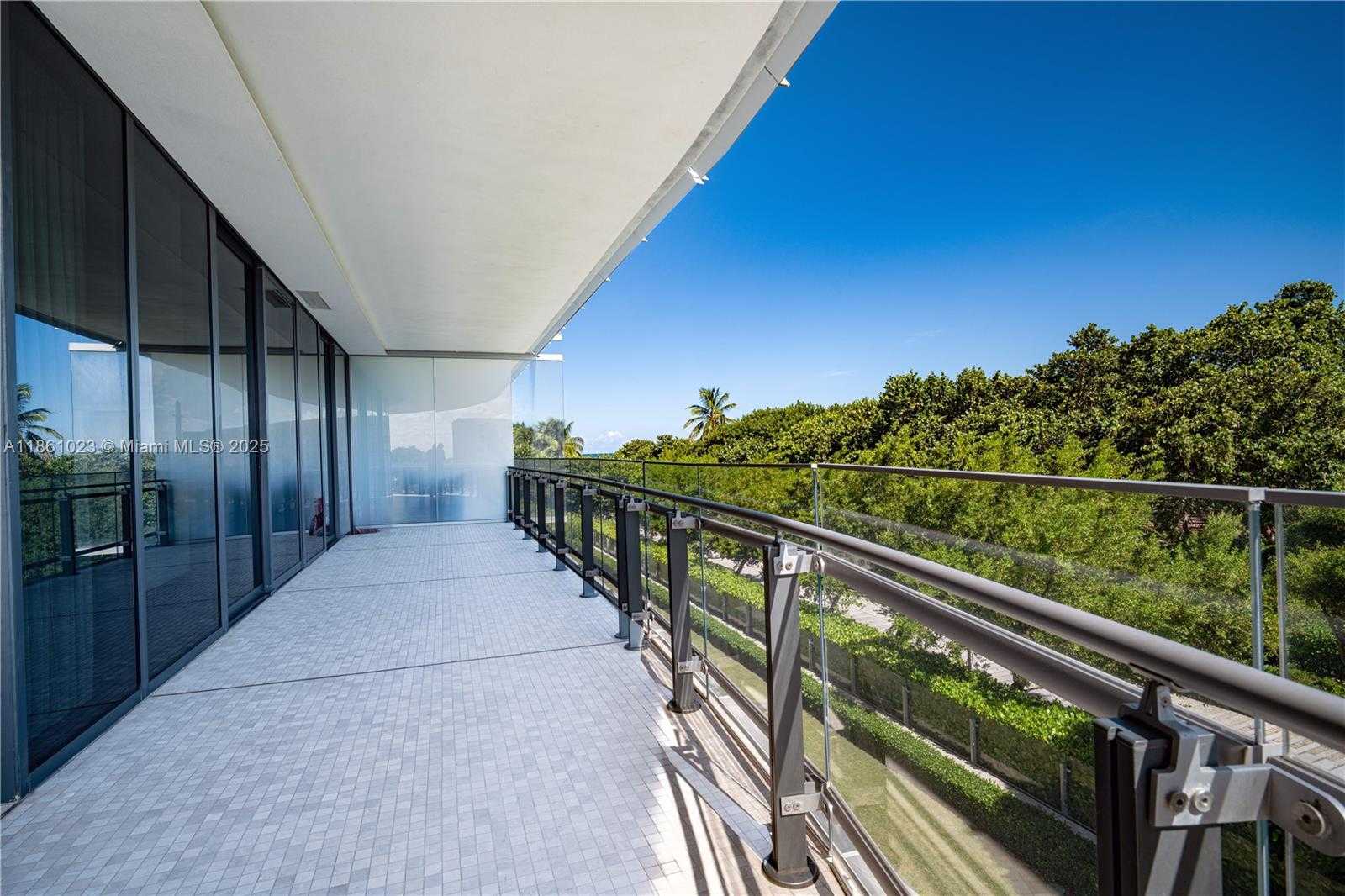 Small Image of 8701 COLLINS AVE #306, Miami Beach Number 2