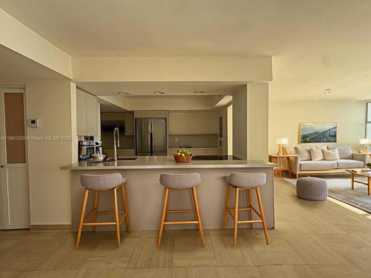 Small Image of 1420 BRICKELL BAY DR #1203A, Miami Number 34
