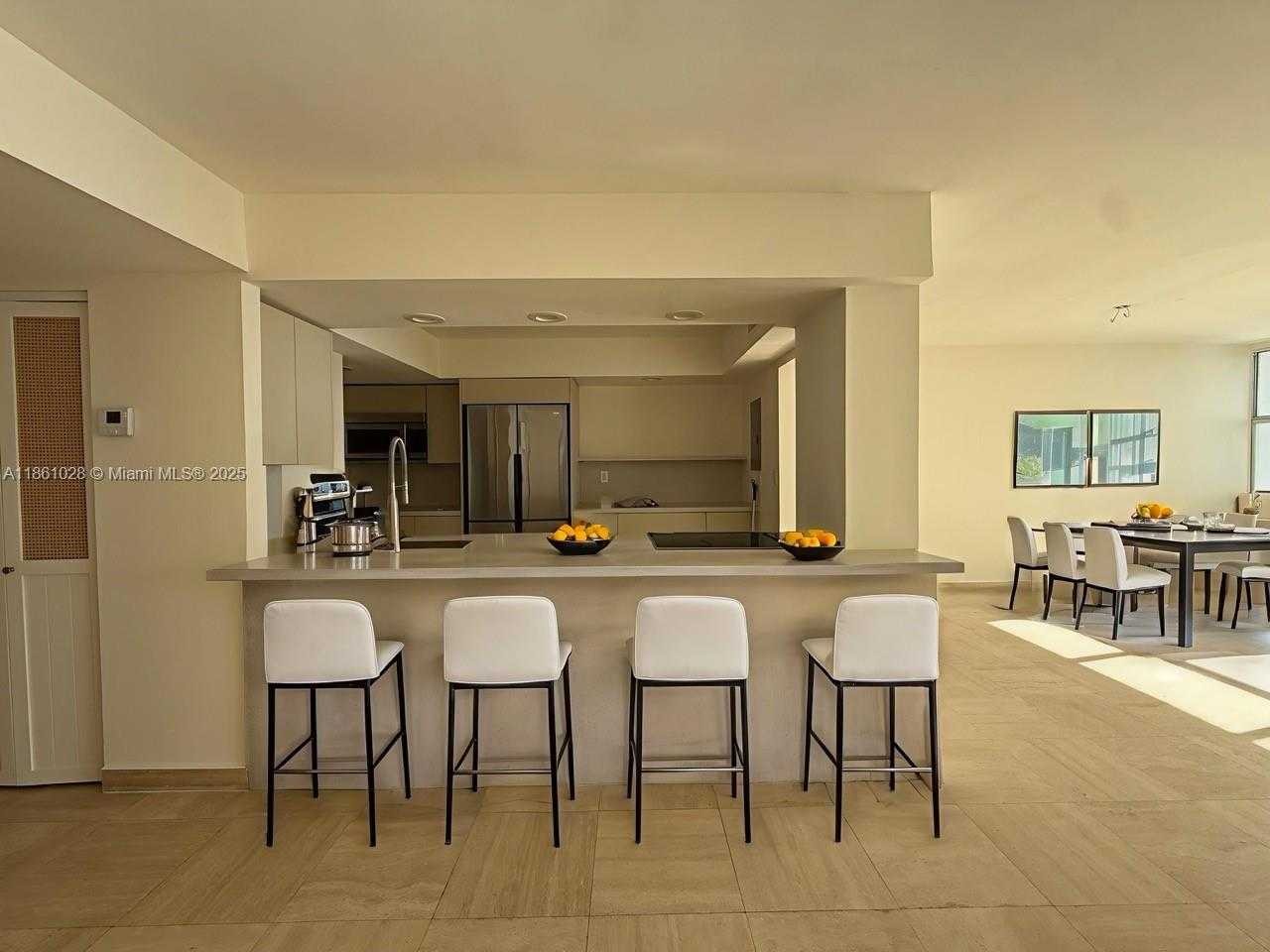 Small Image of 1420 BRICKELL BAY DR #1203A, Miami Number 35