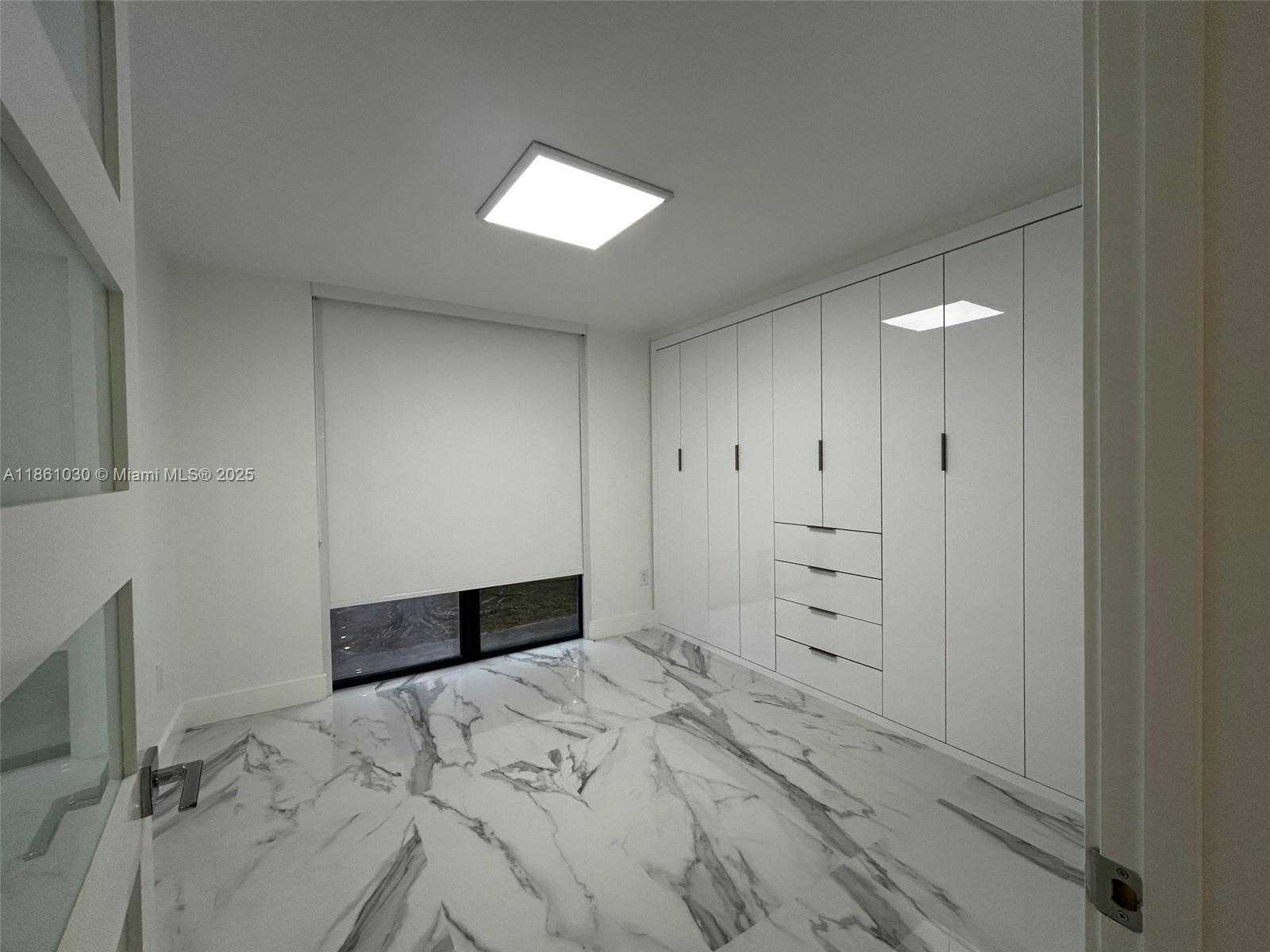 Small Image of 11790 SOUTH WEST 18TH ST #227-3, Miami Number 19