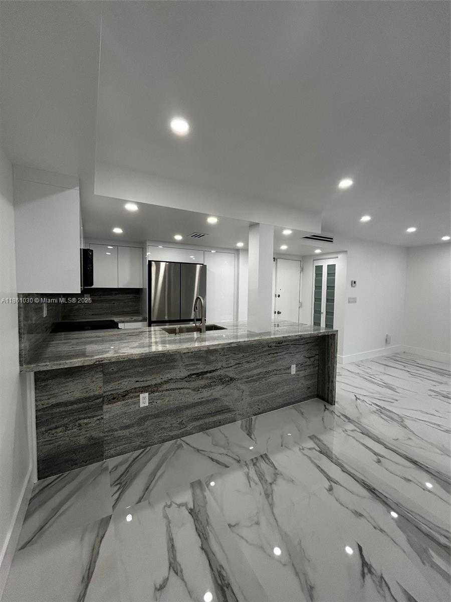 Small Image of 11790 SOUTH WEST 18TH ST #227-3, Miami Number 7