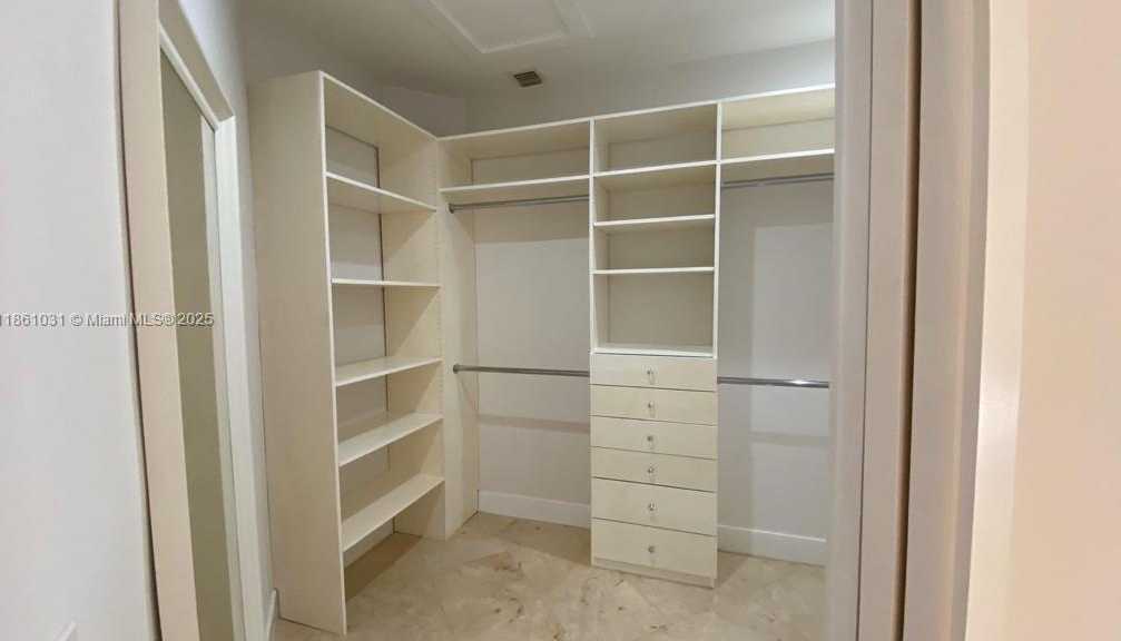 Small Image of 301 ISLA DORADA BLVD, Coral Gables Number 15