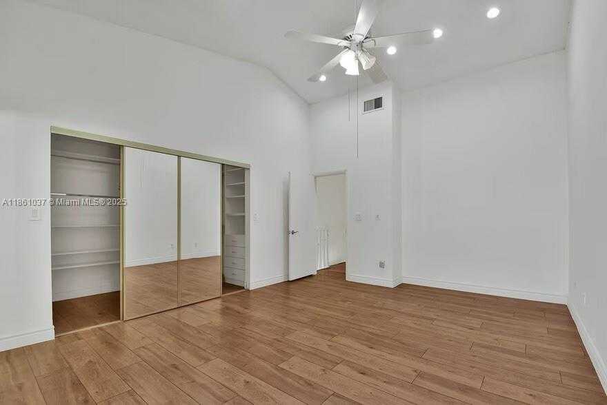 Small Image of 3501 MAGELLAN CIR #636, Aventura Number 20