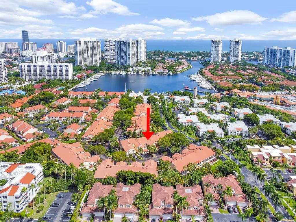 Small Image of 3501 MAGELLAN CIR #636, Aventura Number 38