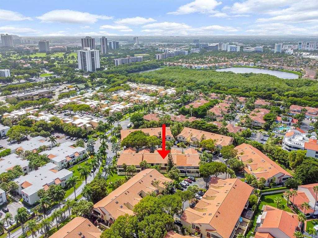 Small Image of 3501 MAGELLAN CIR #636, Aventura Number 42