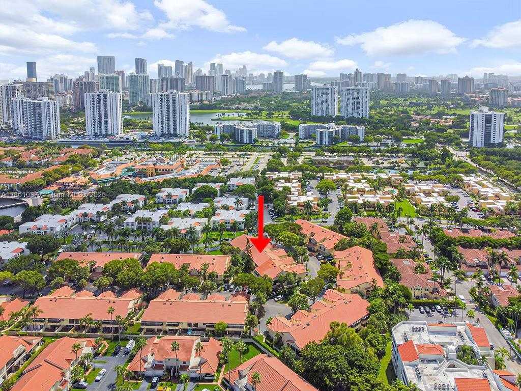 Small Image of 3501 MAGELLAN CIR #636, Aventura Number 44