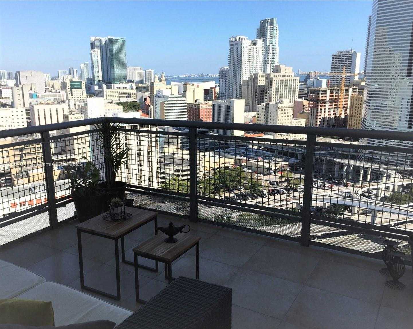 Small Image of 350 SOUTH MIAMI AVE #2105, Miami Number 4