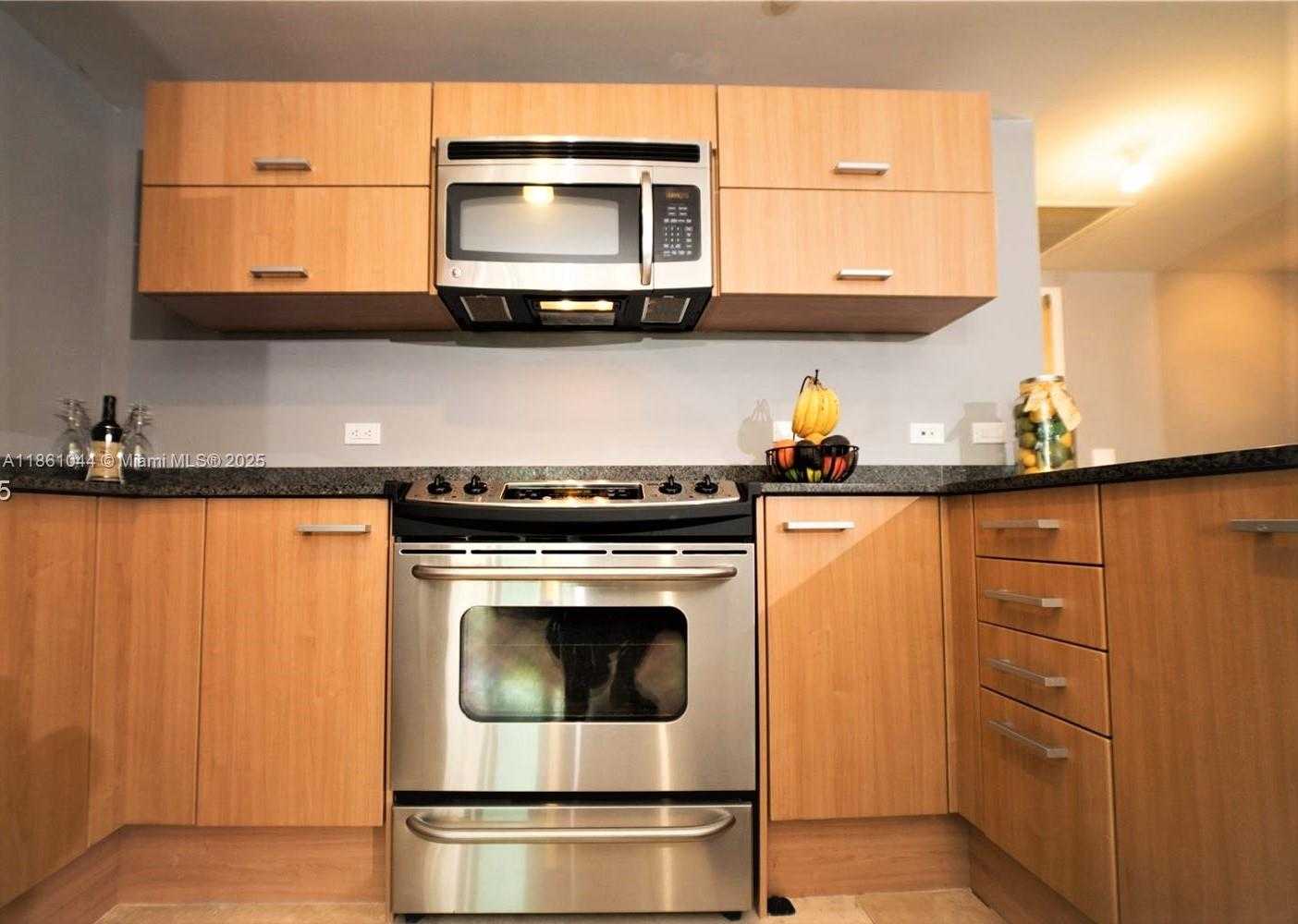 Small Image of 350 SOUTH MIAMI AVE #2105, Miami Number 8