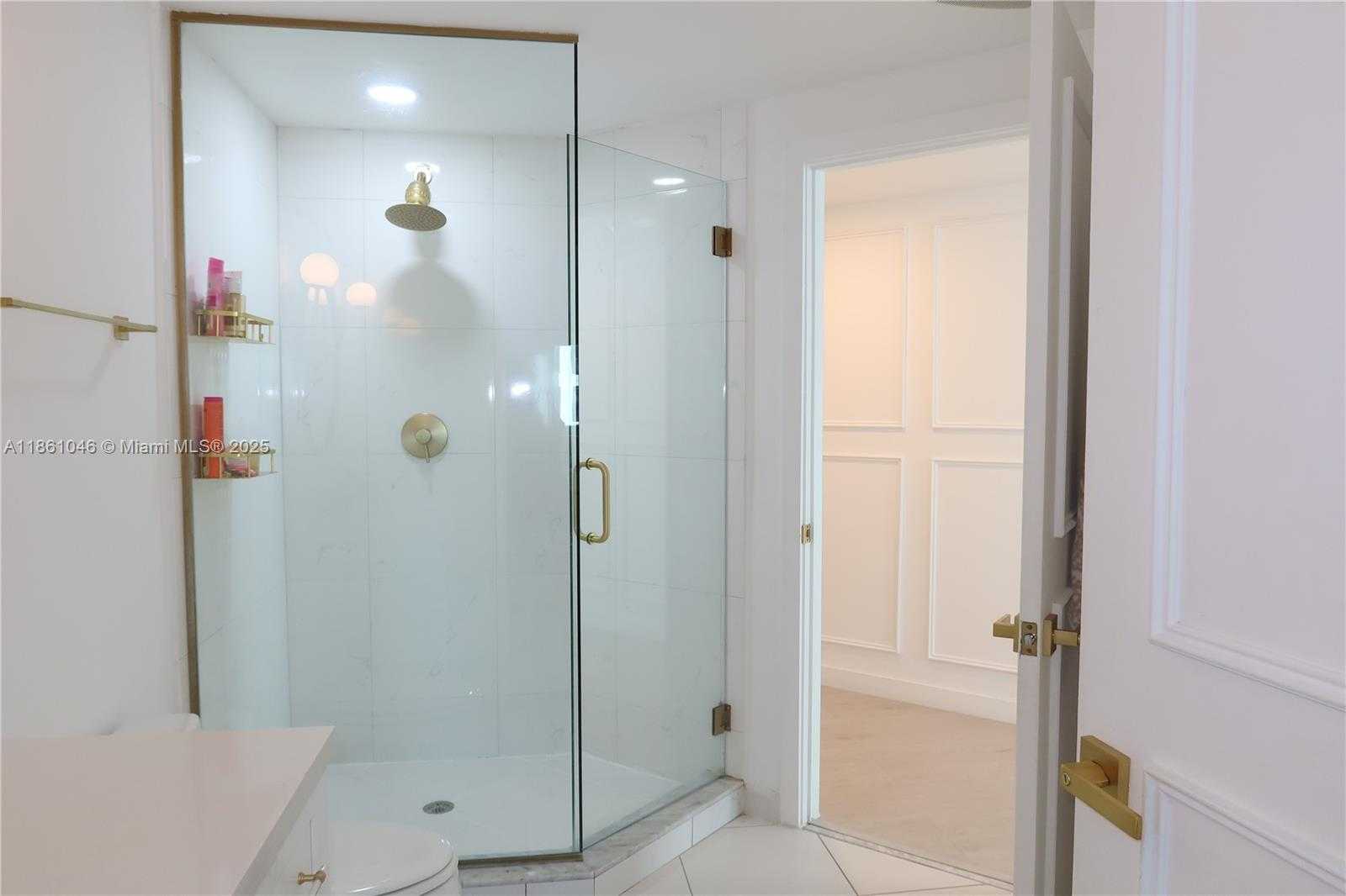 Small Image of 500 BRICKELL AVE #3902, Miami Number 19